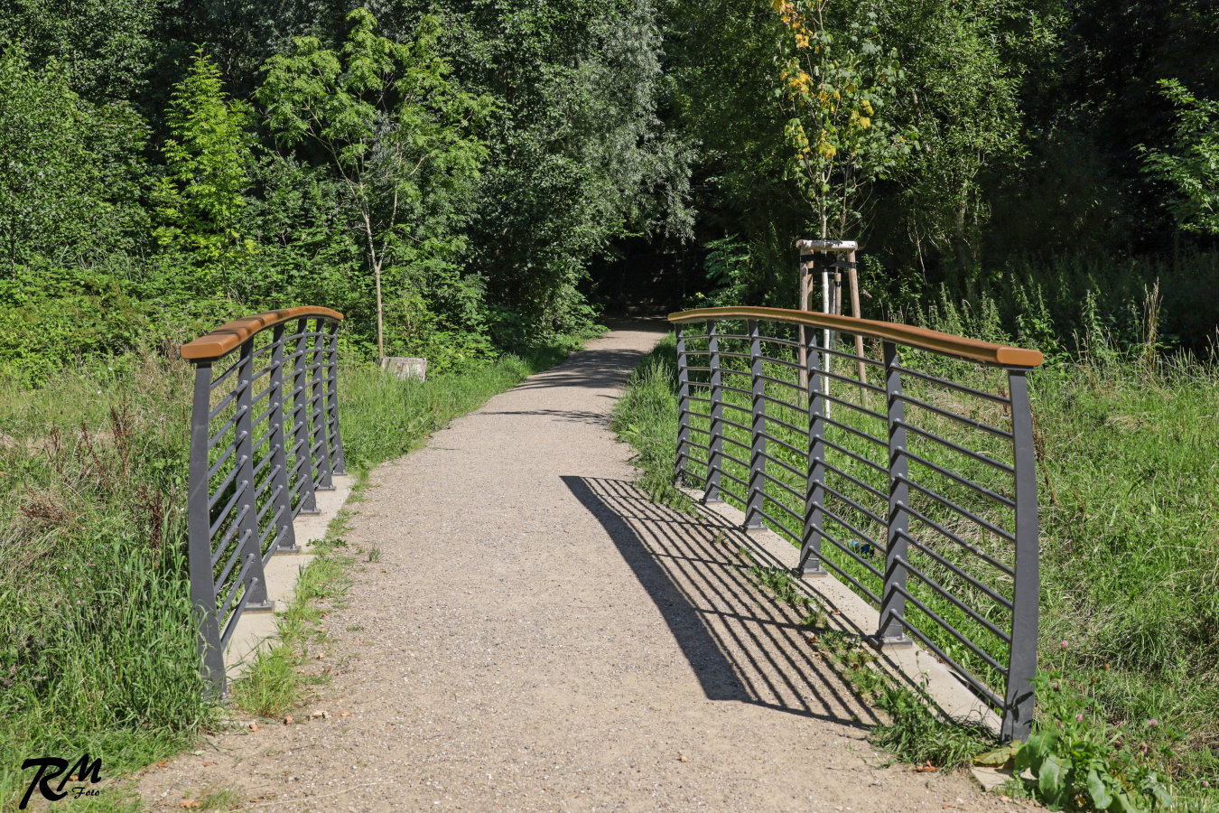 Brücke über den Mühlenbach am Polierteich.