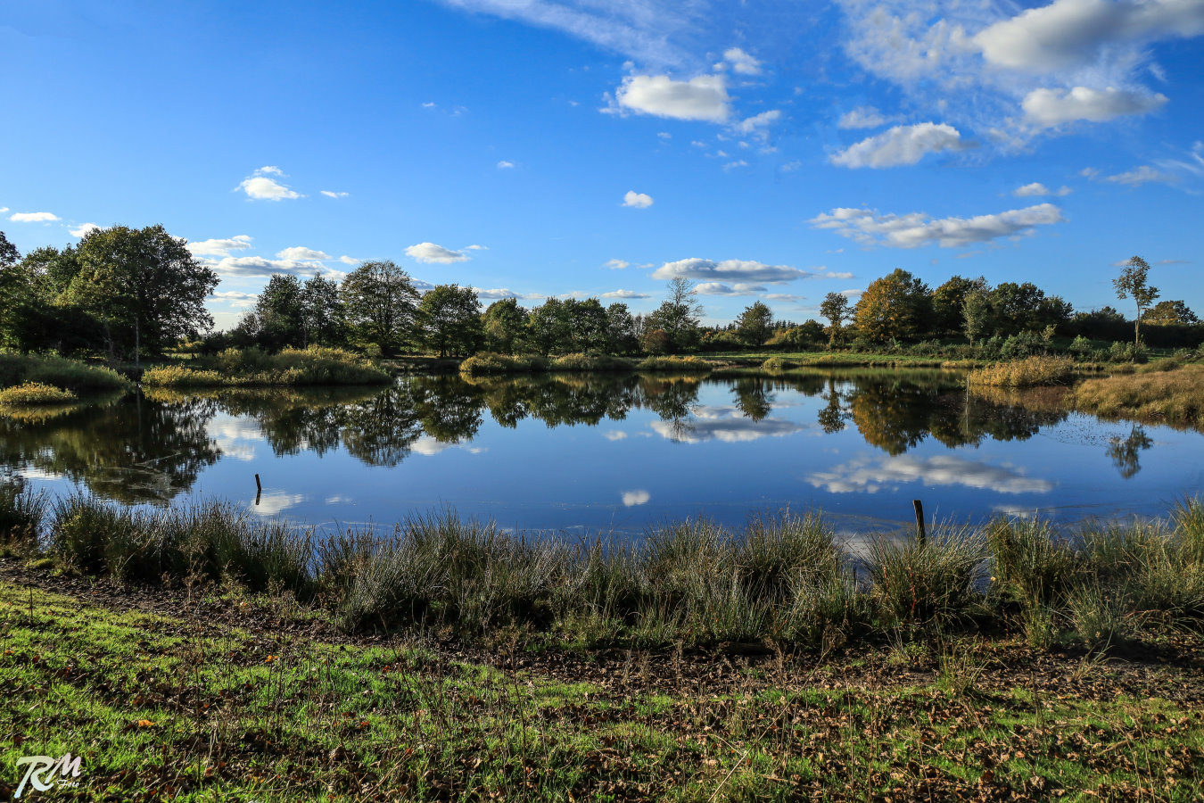 Himmelsauge an einem schönen Tag.