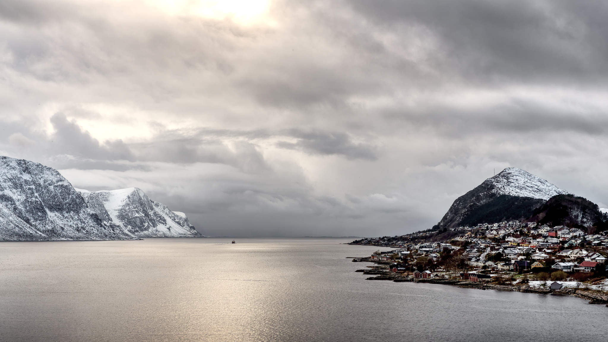 Fjord bei Alesund