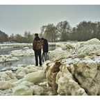 Eisberge an der Elbschleuse Geesthacht 🧊