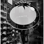 Durchs Schaufenster gucken